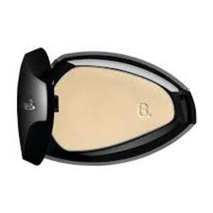 Find perfect skin tone shades online matching to Bege Claro, Po Compacto Color Adapt by Make B..